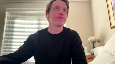 Kris online show from October 2025 06:54:02 AM