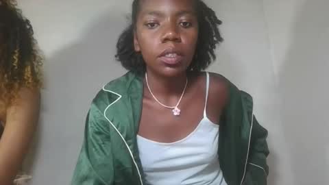 aangevelo online show from November 2025 10:21:02 PM