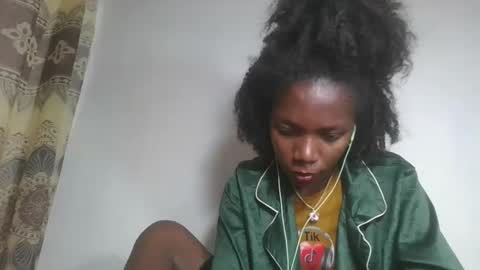 aangevelo online show from November 2025 04:23:02 AM