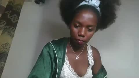 aangevelo online show from November 2025 10:02:02 AM