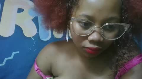 Snapshot of aannickk chatting on December 2025 07:53:02 PM aannickk online show from December 2025 07:53:02 PM