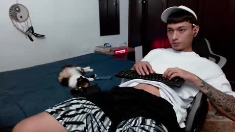 aarman online show from December 2025 12:18:01 AM