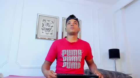 aaron_9827 online show from January 2025 06:48:01 PM