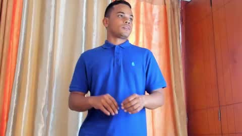 aaron_9827 online show from January 2025 05:37:02 PM