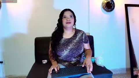 Aaron y Antonella online show from February 2026 01:41:02 PM