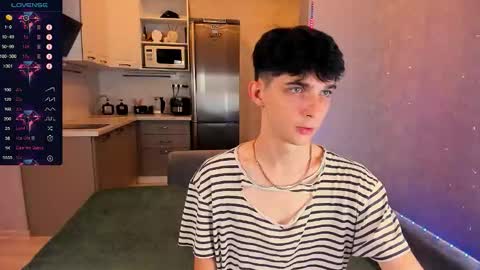 Snapshot of aaron_bang chatting on September 2025 12:23:02 AM Aaron Bang online show from September 2025 12:23:02 AM