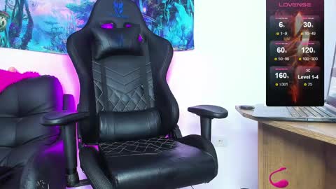 Snapshot of aaron_baz2 chatting on October 2025 09:10:02 PM Aaron  online show from October 2025 09:10:02 PM