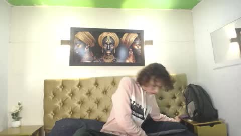 Aaron fordd online show from September 2025 12:19:01 PM