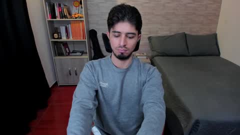 Aaron online show from December 2024 10:05:01 PM