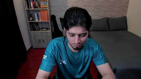 Aaron online show from January 2025 10:06:02 PM