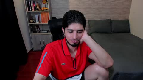 Aaron online show from January 2025 08:43:01 PM