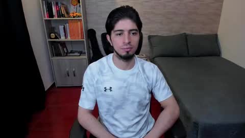 Aaron online show from February 2025 08:58:01 PM