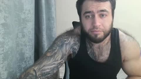 Snapshot of aaron_royal chatting on October 2025 04:33:01 PM Davin tayl online show from October 2025 04:33:01 PM