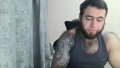 Snapshot of aaron_royal chatting on November 2025 04:57:02 PM Davin tayl online show from November 2025 04:57:02 PM