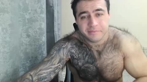 Snapshot of aaron_royal chatting on November 2025 02:55:02 AM Davin tayl online show from November 2025 02:55:02 AM