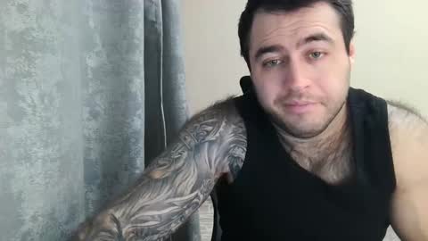 Snapshot of aaron_royal chatting on November 2025 04:55:01 PM Davin tayl online show from November 2025 04:55:01 PM