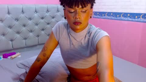 im NiallDun online show from December 2024 07:05:01 AM