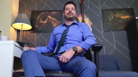 Aaron online show from November 2025 03:05:01 AM