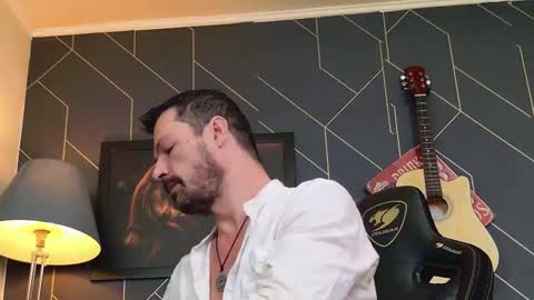 Aaron online show from December 2025 09:05:02 AM