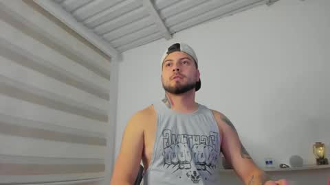 Aaron online show from May 2026 05:03:01 AM