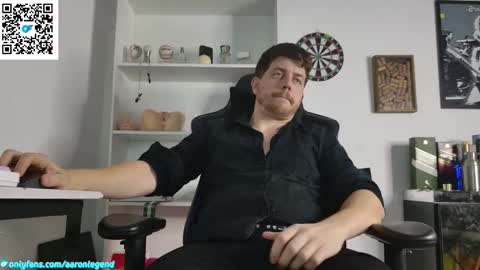 Snapshot of aaronlegend chatting on March 2026 05:31:02 AM Aaron online show from March 2026 05:31:02 AM