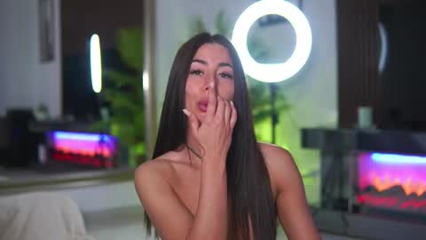 Snapshot of abbela_white chatting on May 2026 06:10:02 AM Alexa online show from May 2026 06:10:02 AM