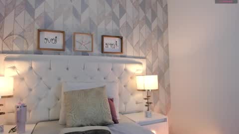 Abbie online show from January 2025 03:44:01 AM