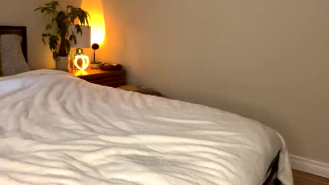 Abbie online show from February 2025 06:45:02 PM