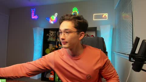 buddy online show from December 2024 05:05:02 AM