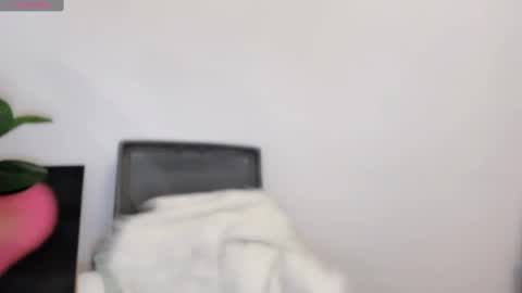 Snapshot of abby_chuchu chatting on February 2025 04:53:01 AM CN-ChuChu online show from February 2025 04:53:01 AM