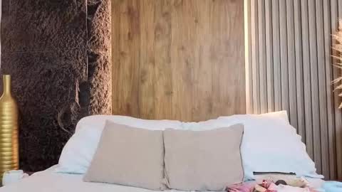 Abbygail online show from November 2025 12:29:02 PM