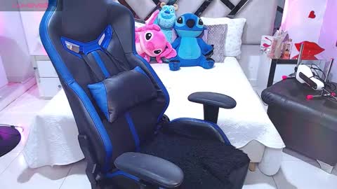 Snapshot of abby_sexyxx chatting on December 2024 09:11:01 PM abby sexyxx online show from December 2024 09:11:01 PM