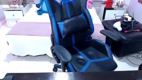 Snapshot of abby_sexyxx chatting on December 2024 11:05:02 PM abby sexyxx online show from December 2024 11:05:02 PM