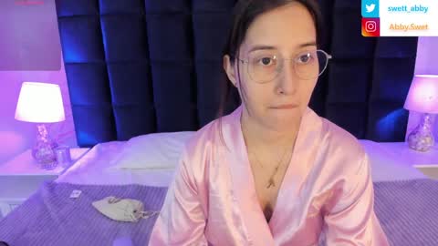 Abigail online show from March 2026 12:16:02 PM