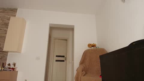 Mermaid online show from September 2025 12:05:01 PM