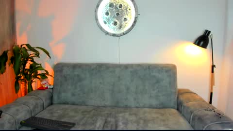  Abella and Kendra  online show from April 2026 11:13:02 PM