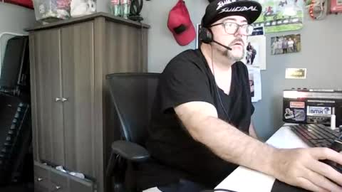 Snapshot of abennett76 chatting on July 2026 03:27:02 PM AJ online show from July 2026 03:27:02 PM