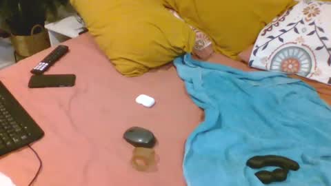 Snapshot of abhi_cam chatting on January 2025 01:31:02 AM Naked Gentleman online show from January 2025 01:31:02 AM