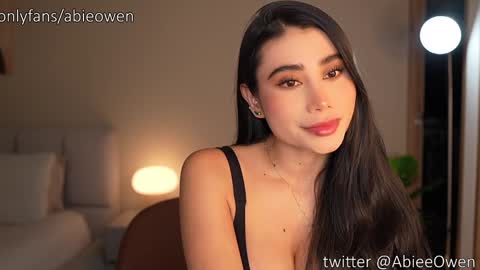 abie_owen online show from March 2026 12:17:02 AM
