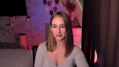 Snapshot of abigail_flex chatting on October 2025 07:22:02 PM Anna online show from October 2025 07:22:02 PM