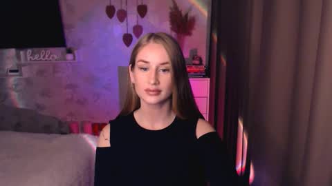 Snapshot of abigail_flex chatting on November 2025 06:10:02 PM Anna online show from November 2025 06:10:02 PM