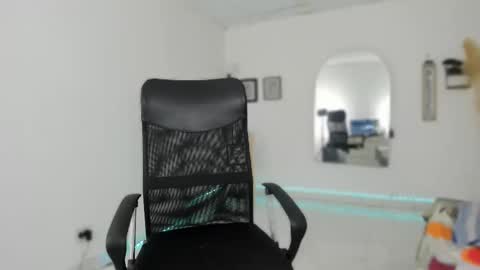 Snapshot of abony_sex69 chatting on November 2025 07:13:02 PM abony_sex69 online show from November 2025 07:13:02 PM