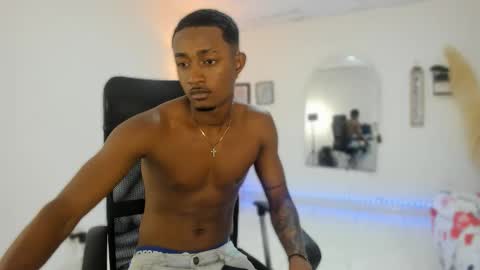 Snapshot of abony_sex69 chatting on November 2025 02:43:02 AM abony_sex69 online show from November 2025 02:43:02 AM