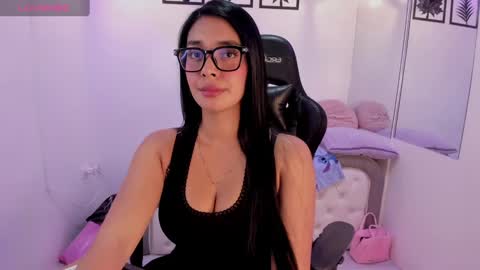 Snapshot of abril__ws chatting on September 2025 01:55:01 PM Abril online show from September 2025 01:55:01 PM