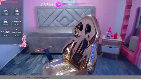 abril_ch_ online show from November 2025 10:37:01 AM