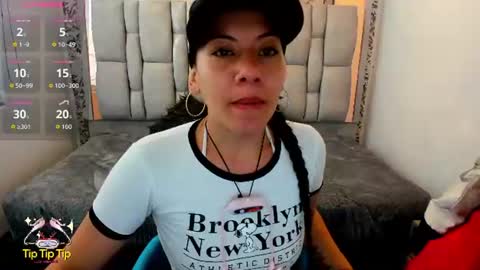 Snapshot of abril_fox__ chatting on June 2026 12:39:01 PM Abril Fox online show from June 2026 12:39:01 PM
