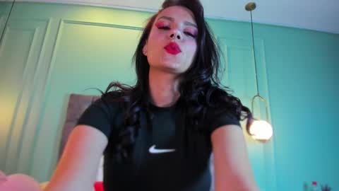 Abril jones online show from December 2024 02:17:02 PM