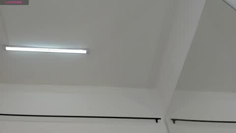 Snapshot of abril_ricci chatting on December 2024 03:58:01 AM Abril  online show from December 2024 03:58:01 AM