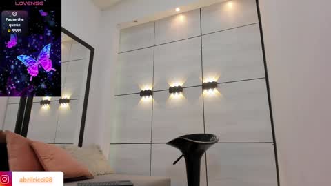 Snapshot of abril_ricci chatting on January 2025 07:32:02 AM Abril  online show from January 2025 07:32:02 AM