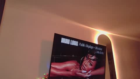 Snapshot of abril_ricci chatting on September 2025 05:07:01 AM Abril  online show from September 2025 05:07:01 AM